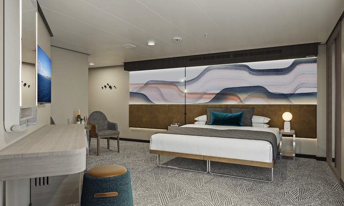 Aft-Facing Suite with Large Balcony
